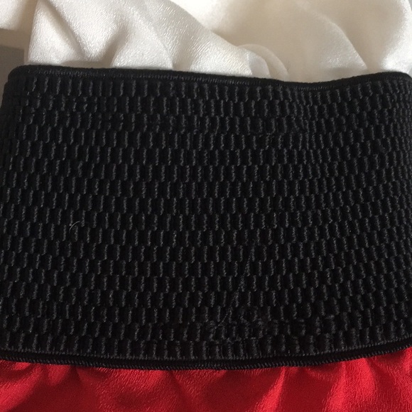 Cute dress! - Picture 4 of 4